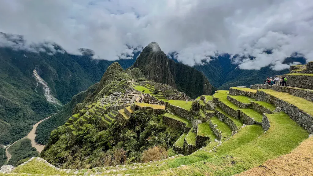 Short Inca Trail 2 Days with Hotel